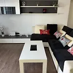 Atico Centro Sol Y Vistas 萨拉戈萨
